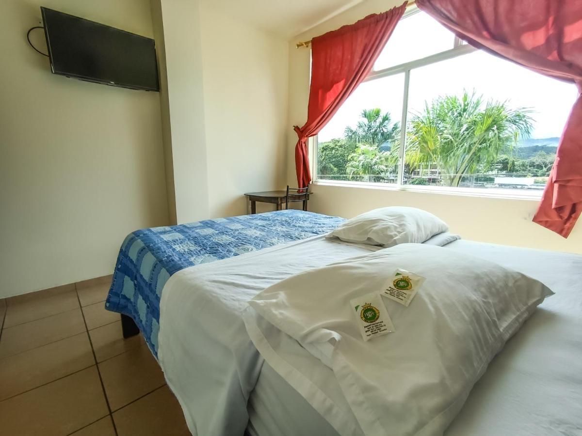 פויו Hotel Real Amazonico מראה חיצוני תמונה