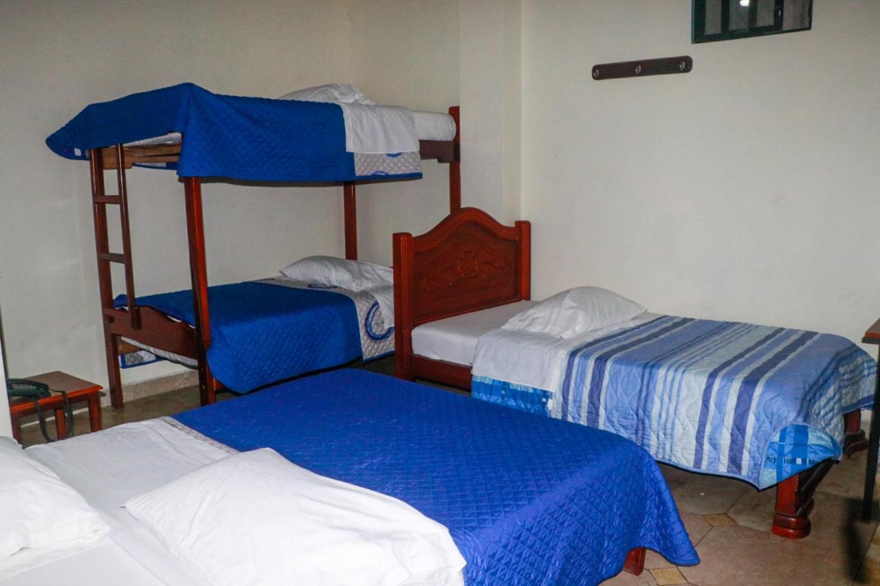 פויו Hotel Real Amazonico מראה חיצוני תמונה